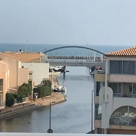 T2 Vue Mezzanine Les Quilles