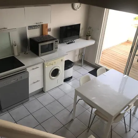 T2 Vue Mezzanine Les Quilles *